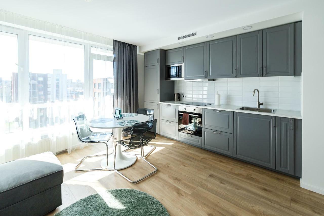 Spacious Close To The Old Town